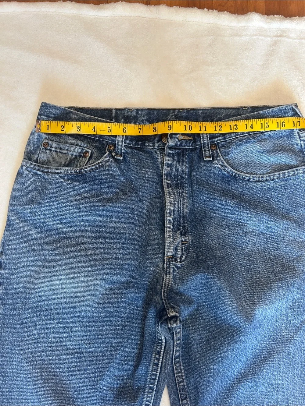 Wrangler Men’s Straight Jeans in Classic Blue Denim